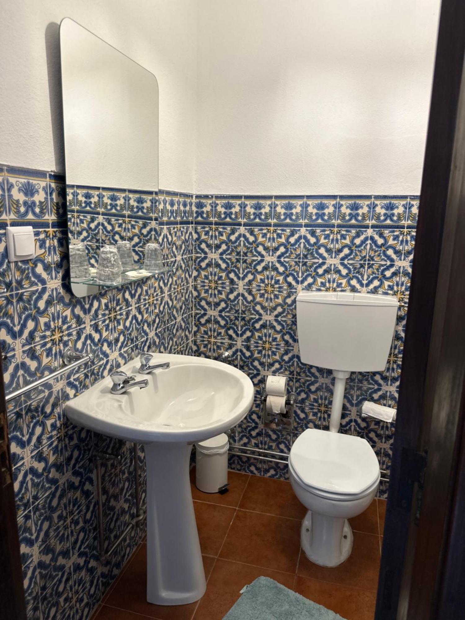 לינה וארוחת בוקר אובידוס Casa Do Poco מראה חיצוני תמונה