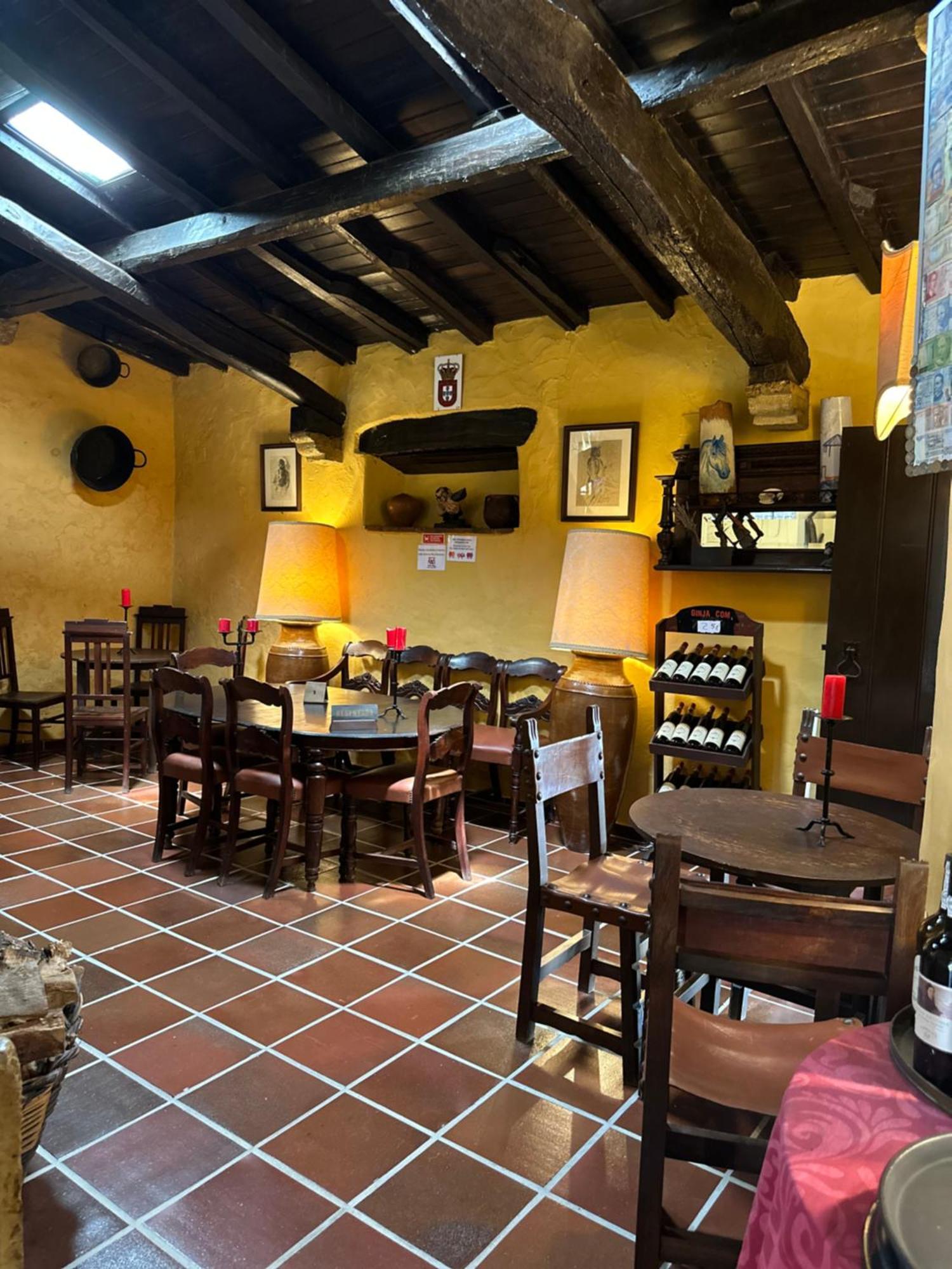 לינה וארוחת בוקר אובידוס Casa Do Poco מראה חיצוני תמונה