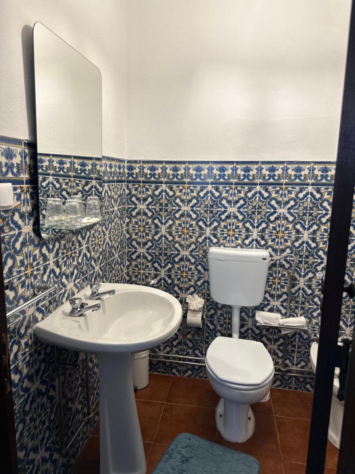 לינה וארוחת בוקר אובידוס Casa Do Poco מראה חיצוני תמונה